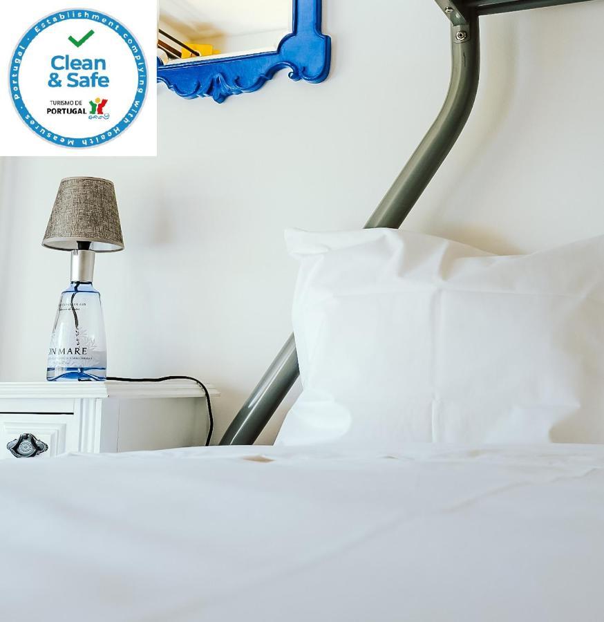 Help Yourself Hostels - Restelo Лиссабон Экстерьер фото
